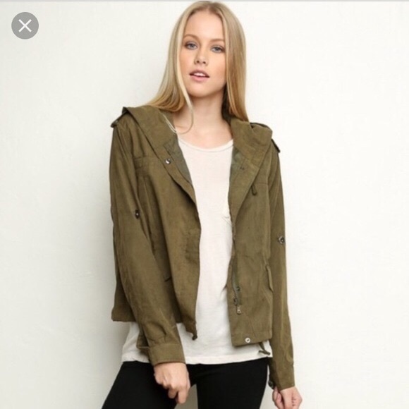 Brandy Melville Jackets & Blazers - Brandy Melville Olive Green Hailey Jacket